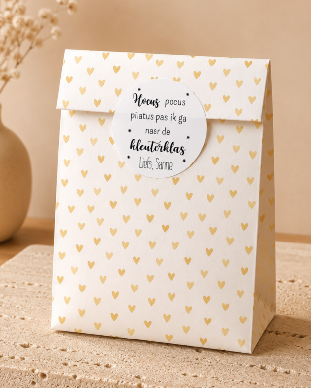 Gepersonaliseerde sticker met naam Hocus Pocus | 10 kleuren