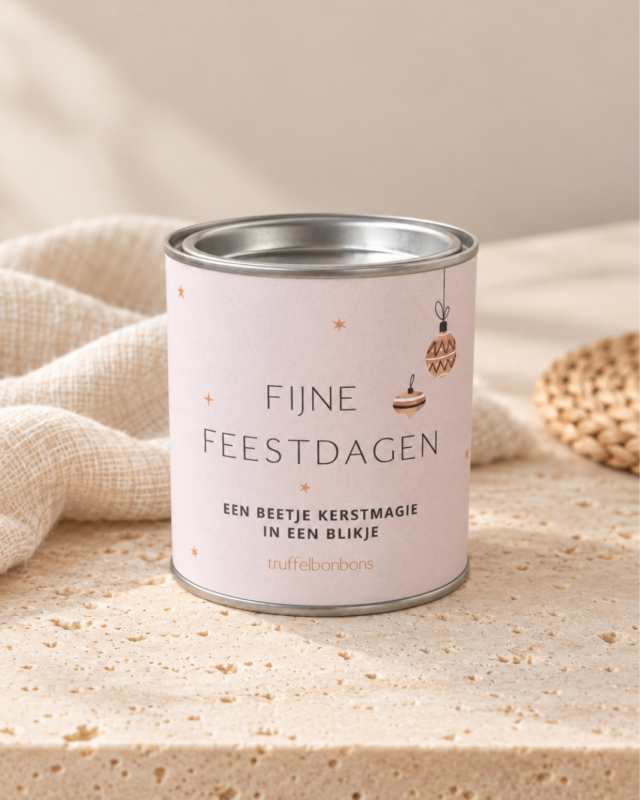 Cadeau blik met truffelbonbons | fijne feestdagen