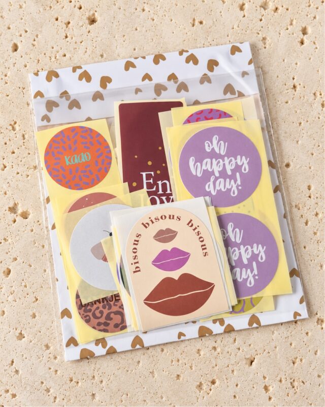 Set met kleurrijke cadeaustickers voor verschillende gelegenheden